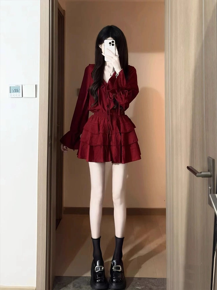 High-end early autumn fashion suit, unique and stunning ruffled V-neck tie, two-piece top and skirt set