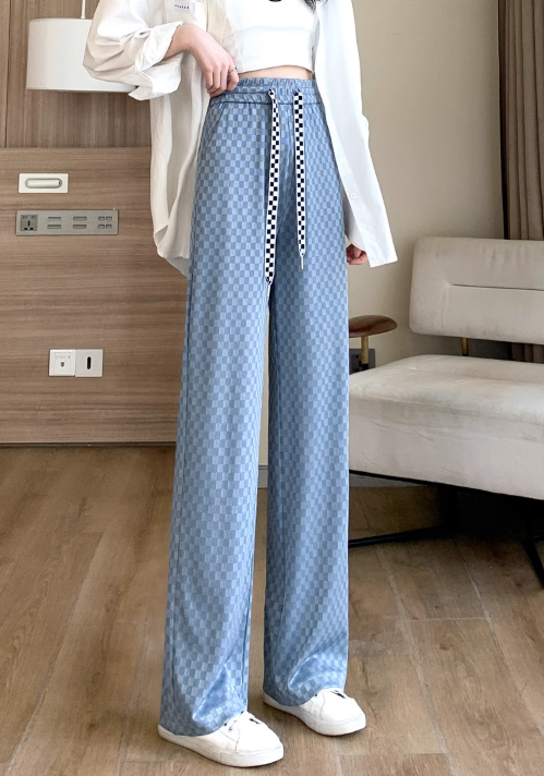 Thin fake two-piece sweater sports age-reducing foreign style fashion suit female 2023 autumn and winter blue wide-leg pants