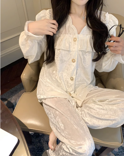 Ruffled French white gold velvet pajamas set for women autumn 2023 new pajamas, home clothes two-piece set trendy