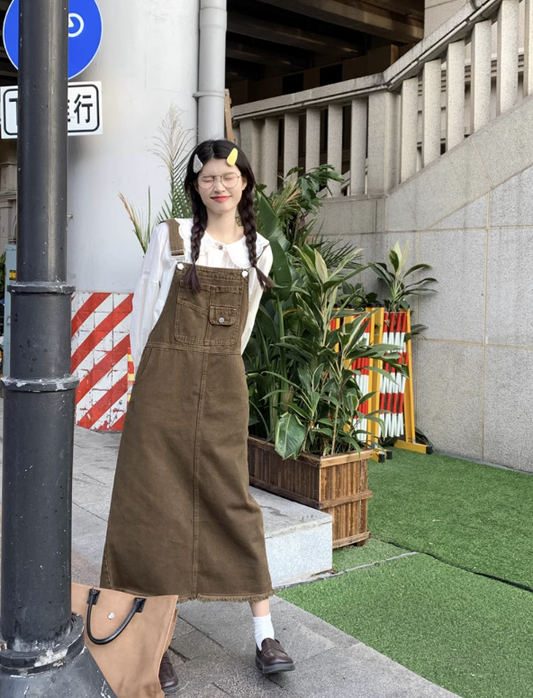 Brown/ Blue denim suspender dress for women spring 2023 new retro age-reducing loose mid-length a-line skirt