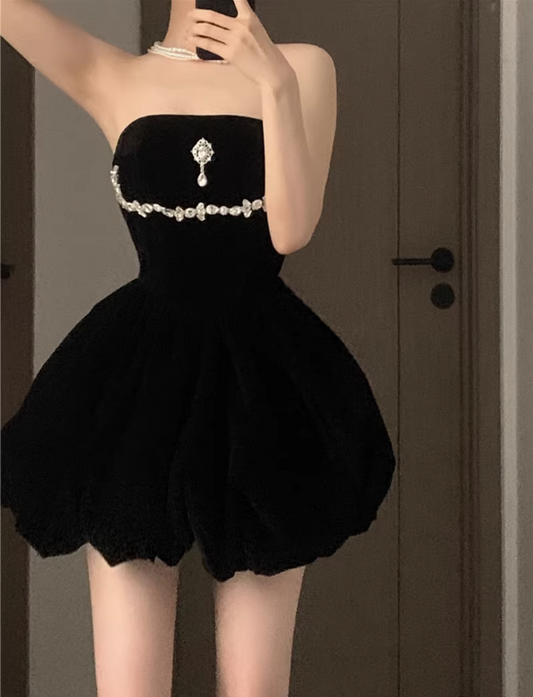 Luxury rhinestone black tube top dress for women summer 2023 new diamond chain waist dress dress bud short skirt